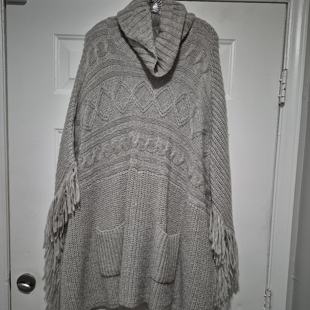 Sweater Poncho